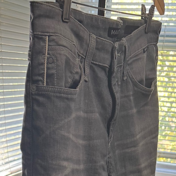 Mavi Jake Slim Leg Jeans
Light Smoke
Size 34 / 31 - Picture 5 of 6